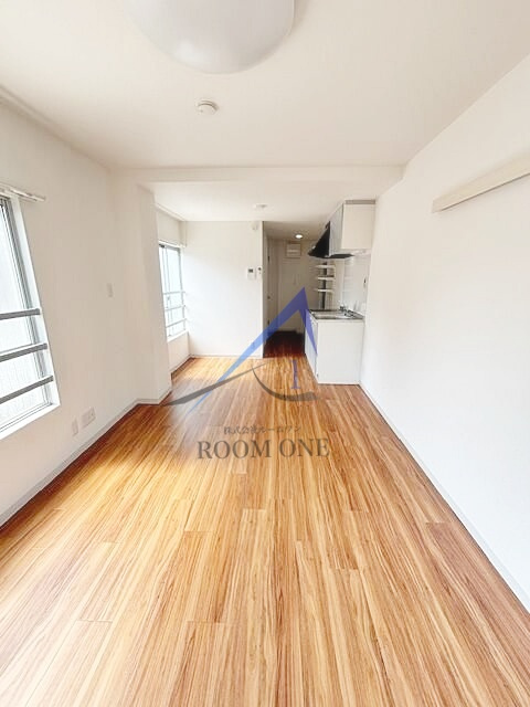 ベルハイツの居間・リビング|洋室のお部屋です。