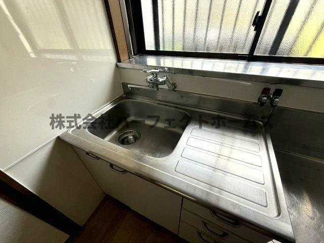 香里西之町テラスハウス　賃貸のキッチン|きれいなキッチンです