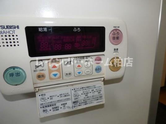 特典：仲介手数料が無料です!!の設備|給湯パネルです