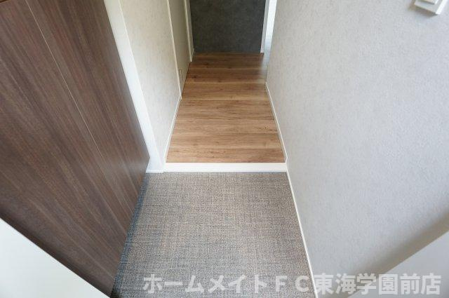 アペゼ　OBGの玄関
