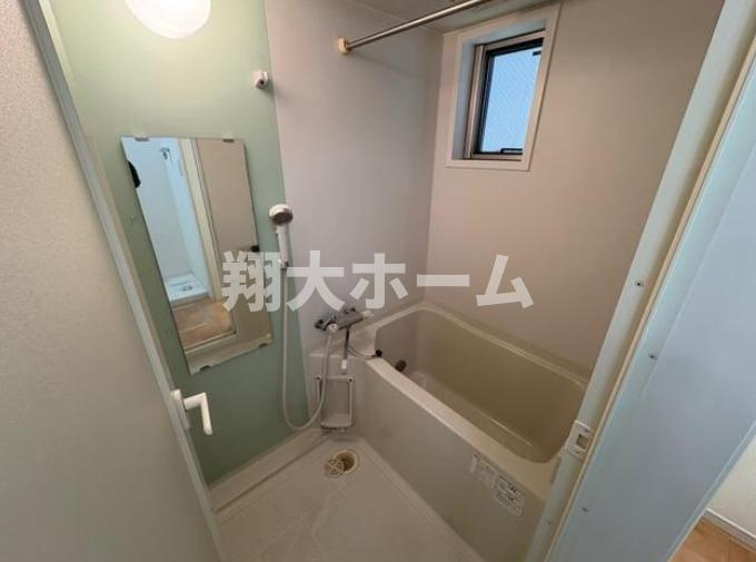 ベルコート千田の浴室