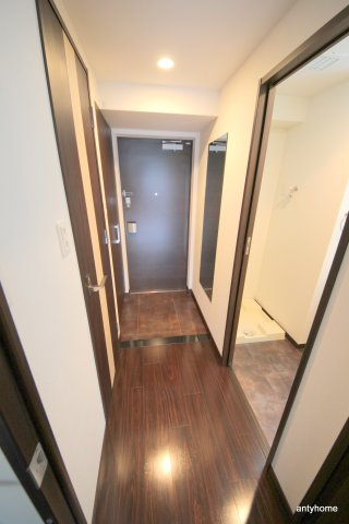 S-RESIDENCE淀屋橋 仲介手数料無料の玄関