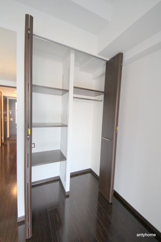 S-RESIDENCE淀屋橋 仲介手数料無料の収納