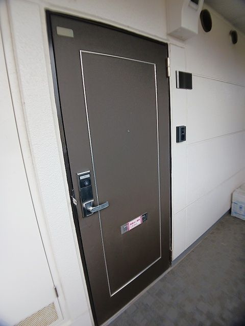 ラディッシュⅣの玄関