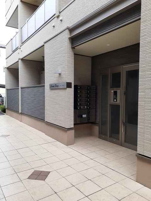 シャン　ベルジュのエントランス