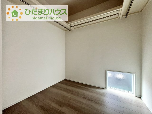 【収納】 | 筑西市二木成　新築戸建　2号棟 | 大容量のWICのある主寝室！夫婦の洋服もたくさん収納できます！