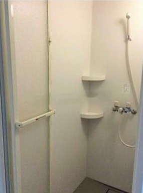 APARTMENT　KYODO　SETAGAYAⅡのシャワールーム