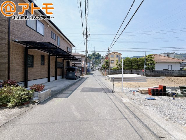 【前面道路含む現地写真】 | 清水区梅ヶ谷第3　新築戸建　2号棟