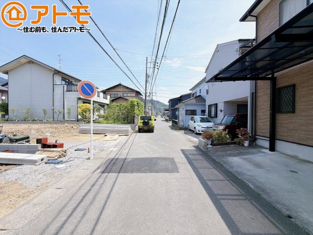【前面道路含む現地写真】 | 清水区梅ヶ谷第3　新築戸建　2号棟