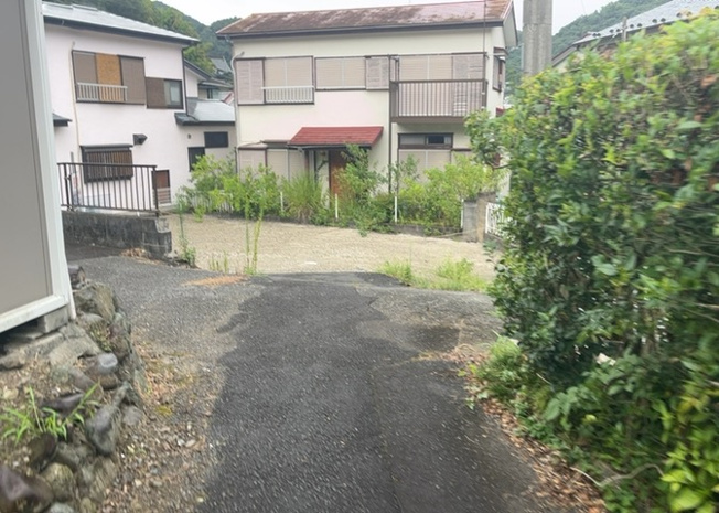 【前面道路含む現地写真】 | ハザードマップは自然災害による被害を予測し、その被害範囲を地図上で表したものです。近年特に災害が多くなっていますので、事前に調査すると安心できます。ハザードマップは国交省のホームページをご覧ください。