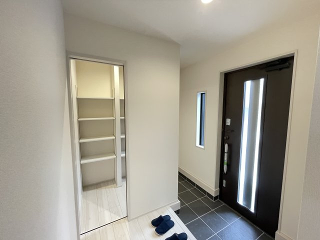 高崎市新町第８（全9棟）9号棟の玄関