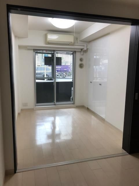 Ｓ－ＦＯＲＴ中板橋の居間・リビング