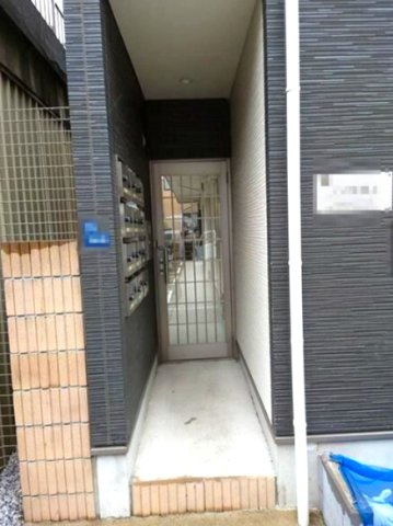 ＴＭ仲池上のエントランス