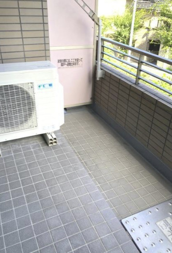 参宮橋マンションのバルコニー