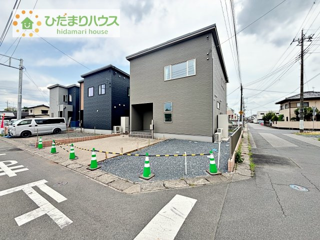 【駐車場】 | 筑西市二木成　新築戸建　1号棟 | マイホームなら駐車場代がかかりません！しかも、自宅の駐車場で洗車ができます！今までコイン洗車に行っていた手間も省けて、節約にもつながります(^^♪