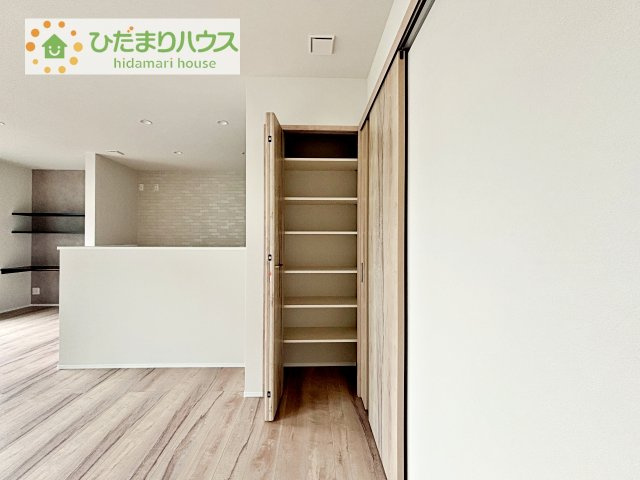 【収納】 | 筑西市二木成　新築戸建　1号棟 | ちょこっとした収納があることで、消耗品のストックをするのにも便利です☆