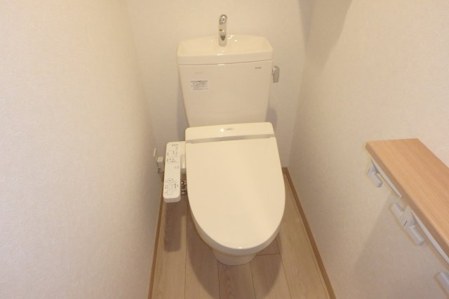 ルーブル武蔵小杉伍番館のトイレ|他のお部屋の参考写真となります。