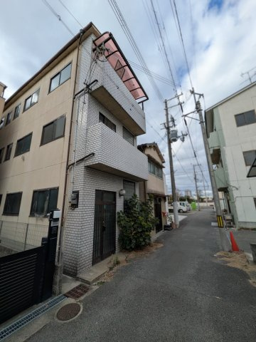 南初島町　1棟貸の外観