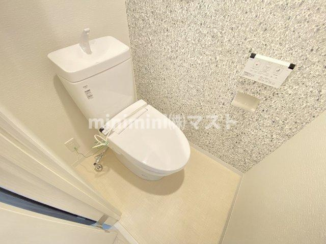フォーリアライズ難波シエロのトイレ
