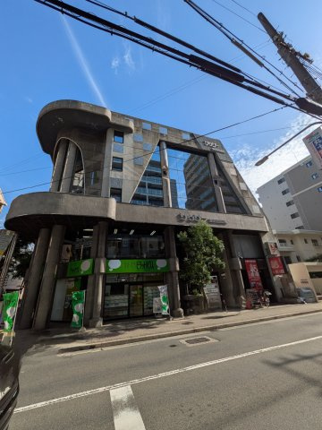 サウザービルの外観