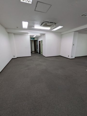 サウサービルの内装