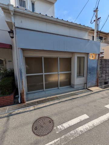 西台4丁目　店舗の外観