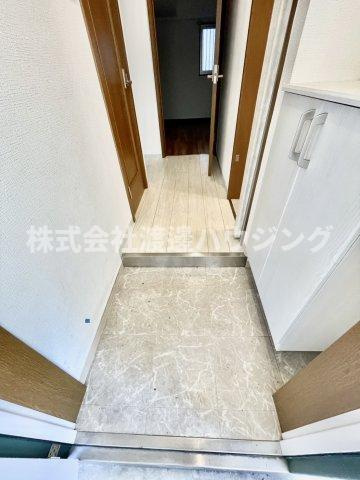 シティライフ21加島の玄関