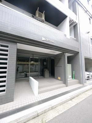 M1マンションのエントランス