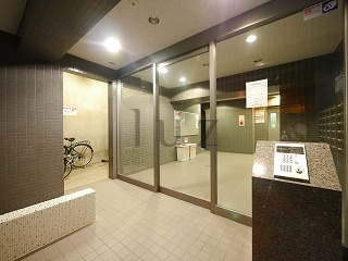 M1マンションのエントランス