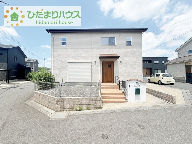 【外観】 | 牛久市田宮町　中古戸建 | 3方道路なので陽当り良好◎陽だまりポカポカのマイホームです!(^^)!