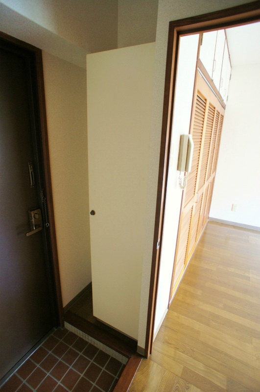 カサベルデ本町【キャッシュバック対象物件】の玄関|毎日通る玄関はこちらです※現状優先