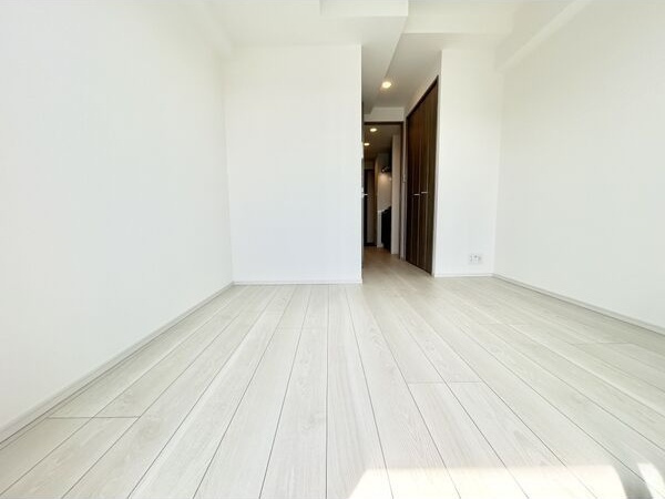 S-RESIDENCE野並駅前broadの居間・リビング