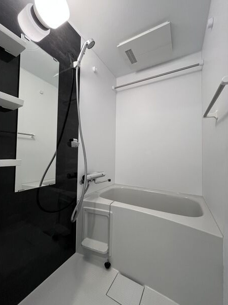 S-RESIDENCE野並駅前broadの浴室