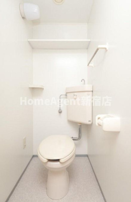 【トイレ】 | アルファード西落合 | 同仕様写真
日勤管理人！マンション隣にはショッピングセンター（80m）
