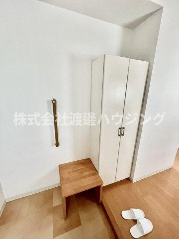 ロハス江坂の内装