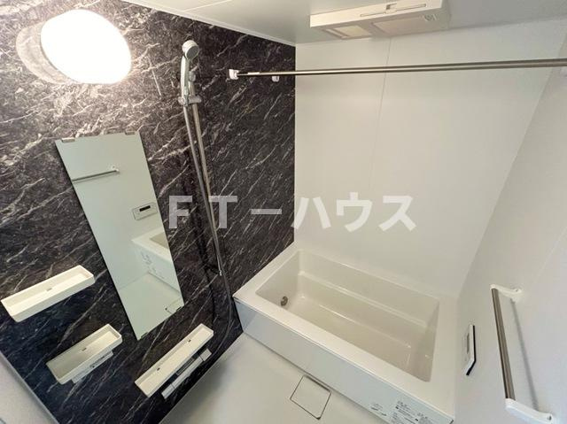 スカイブルームナツミ（Sky bloom Natsumi）の浴室|バス