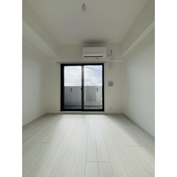 S-RESIDENCE野並駅前broadの居間・リビング