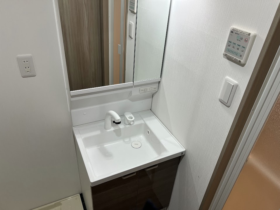 Coco Maisonの独立洗面台