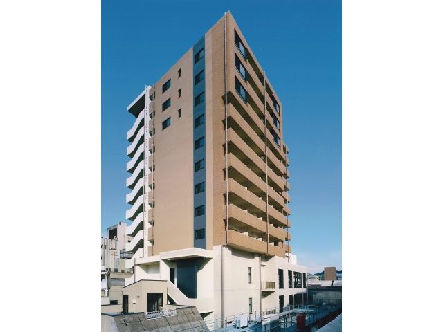 ラフィナーレアースコート魚町