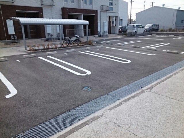 【駐車場】 | シャン・ロジュマン