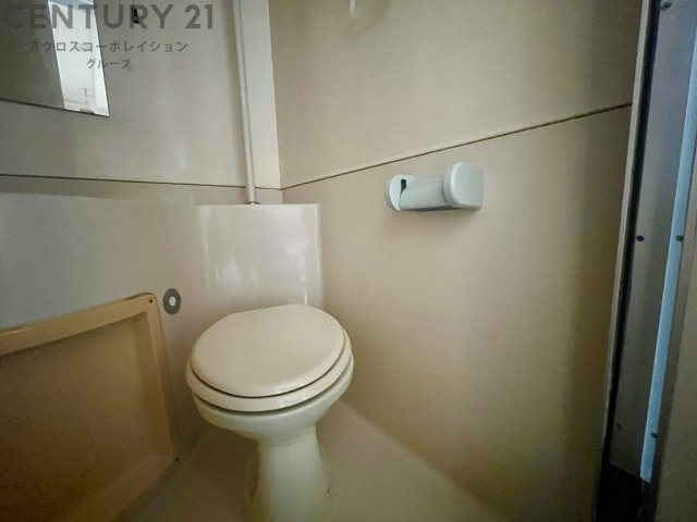 浴室内にトイレがあります☆
