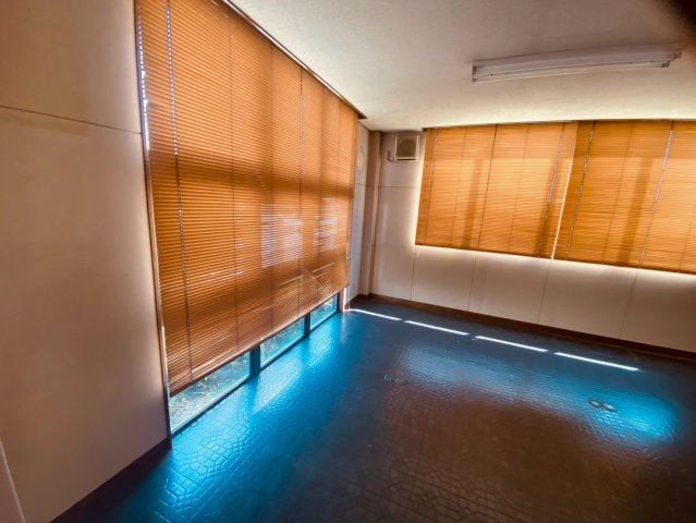 矢作町字小河原貸店舗の内装