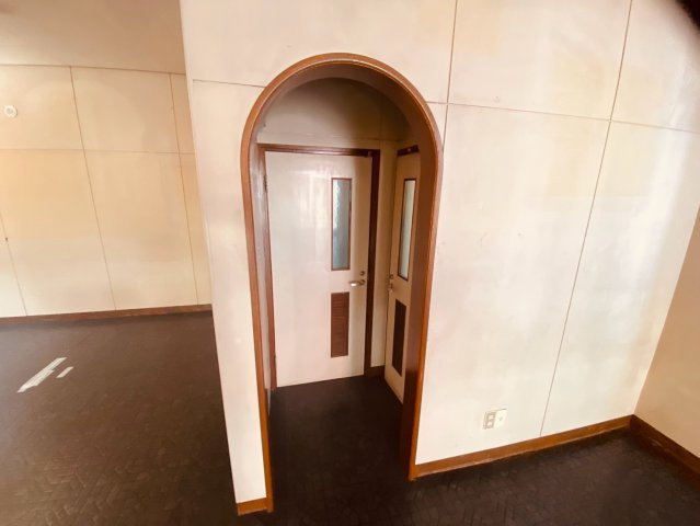 矢作町字小河原貸店舗の内装