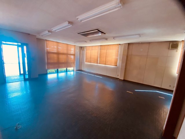 矢作町字小河原貸店舗の内装