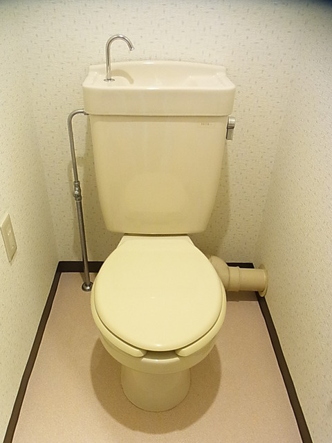 関内フレックスビルのトイレ