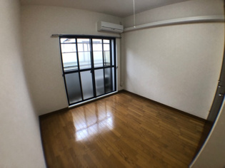エアコン付きで初期費用を抑えられます♪