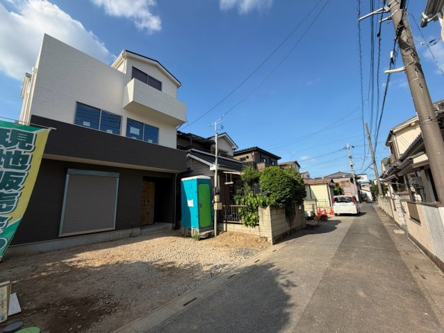 越谷市恩間新築戸建ての外観