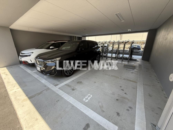 【駐車場】アーバングランデ新大阪 