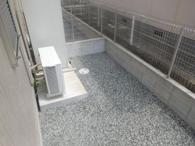 加西市北条町古坂５丁目のハイツのバルコニー
