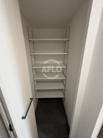 アドバンス大阪メルディアの収納|アドバンス大阪メルディア　シューズインクローク